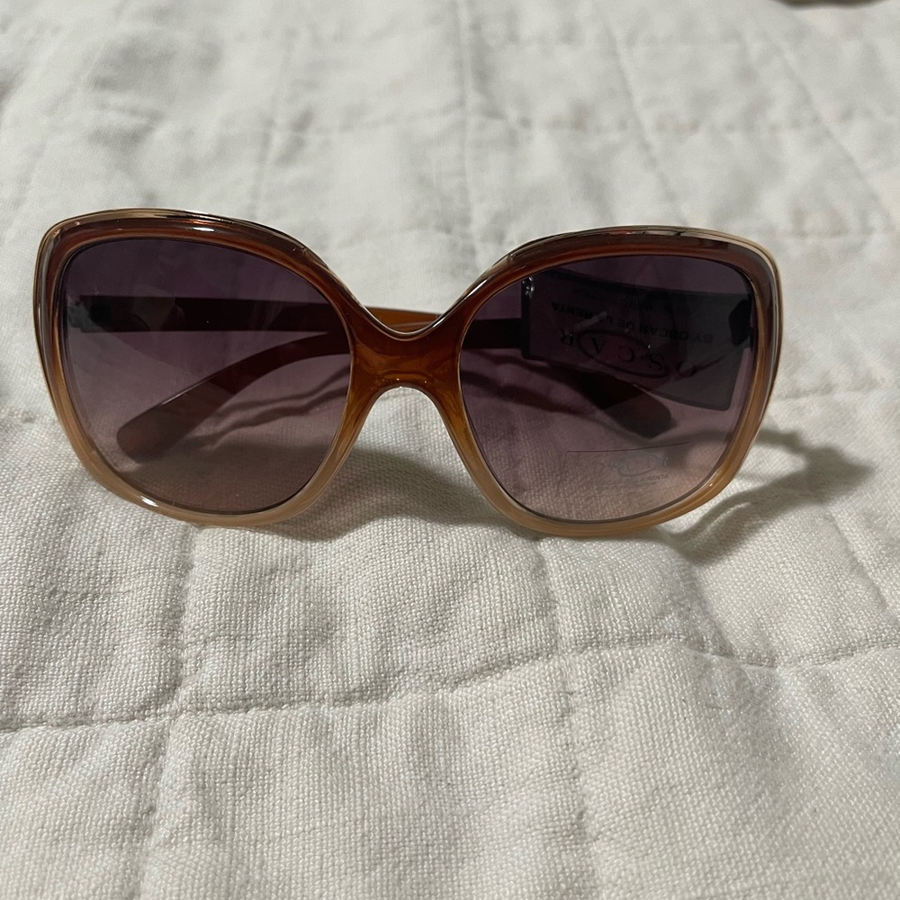 New Oscar de la renta brown tan sunglasses